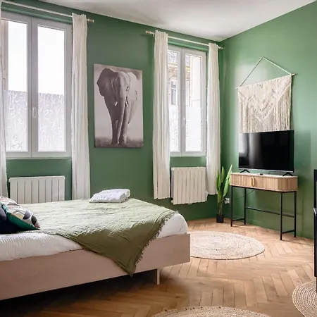 Chez Guillaume - Jungle Renove Balneo A La Gare Apartment Rouen